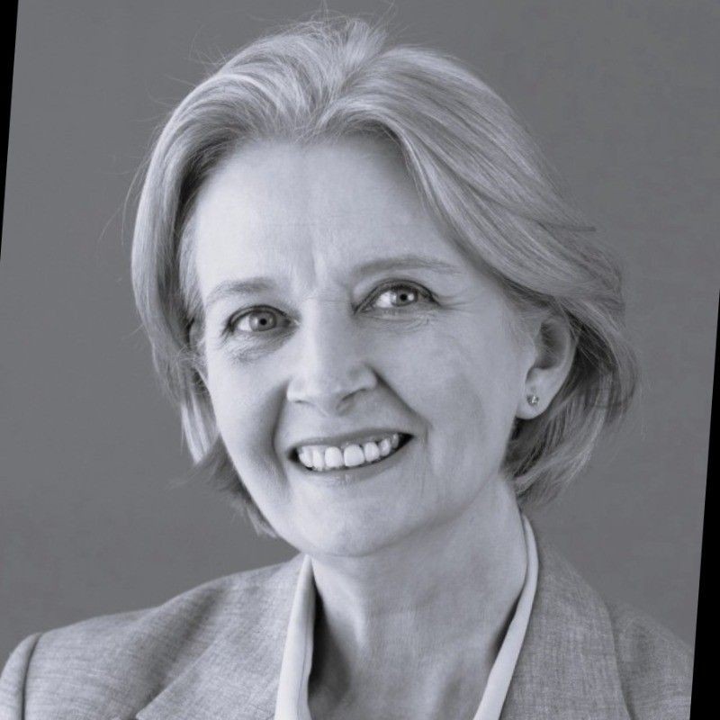 Mari Holloway